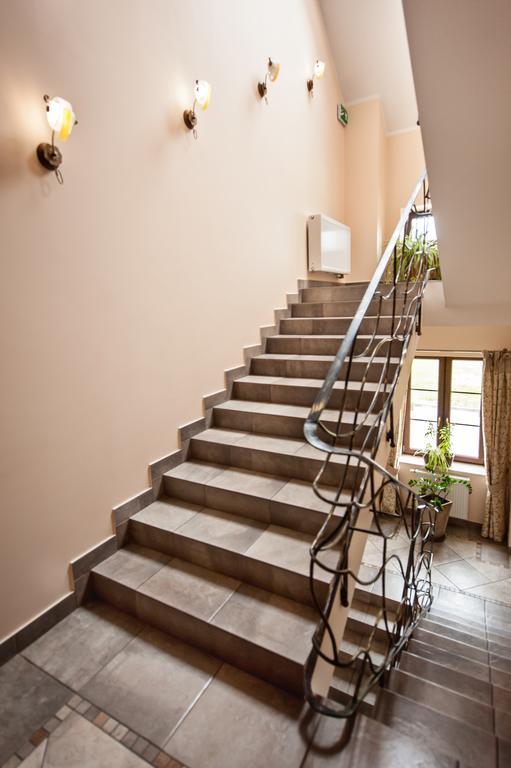 Hotel Willa Adriana Плоцк Экстерьер фото
