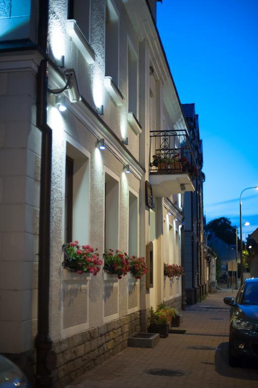 Hotel Willa Adriana Плоцк Экстерьер фото